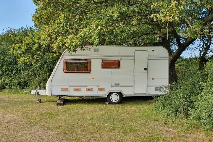 caravan with healing bees